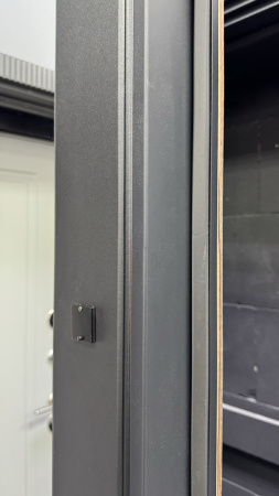 Входная дверь BOST Верона Черная шагрень/ Черная шагрень 860х2070 Левое