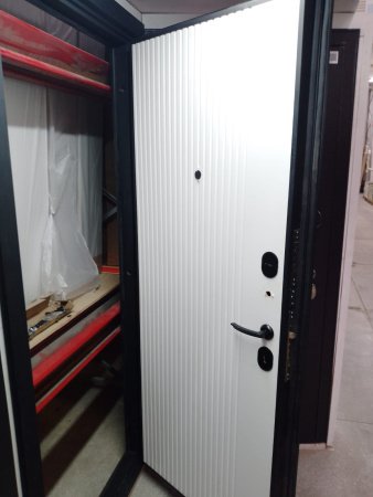 Входная дверь Страж 3К Вертикаль