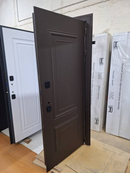 Входная дверь с терморазрывом KOVA НОРД ТЕРМО ШТАМП