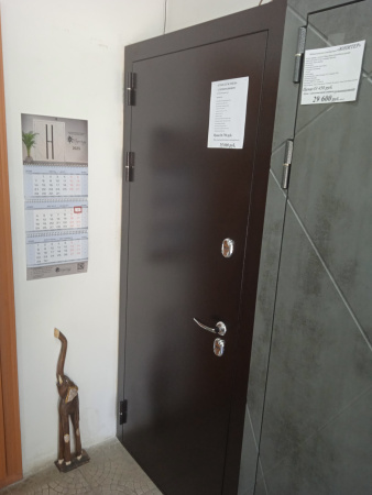 Входная дверь с терморазрывом Страж 3К Тепло Медный антик/ Лиственница крем 960х2050 Правое