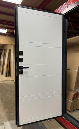 Входная дверь с терморазрывом Берлога Термо Марвин 3К