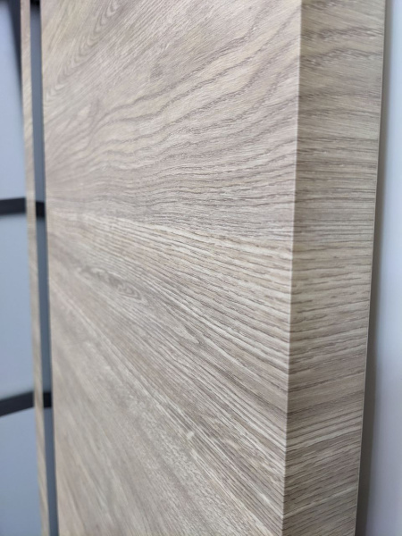 Межкомнатная дверь VFD Solo ДГ Red Oak 600х2000