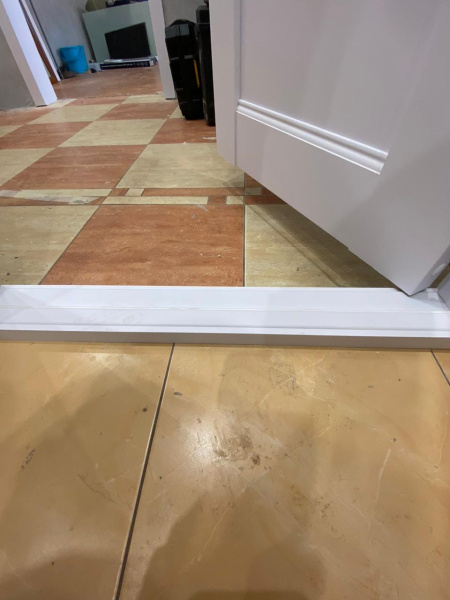 Межкомнатная дверь модель Grace Classic 702 Белый 600х2000