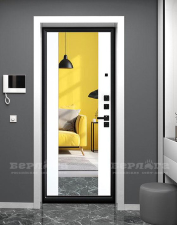 Входная дверь Берлога Ультра Вояж