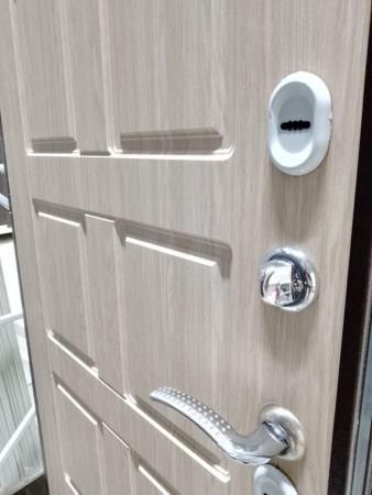 Входная дверь с терморазрывом Страж 3К Тепло Ель карпатская