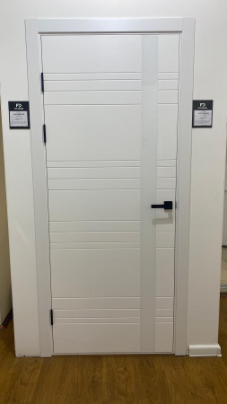 Межкомнатная дверь FlyDoors Elegans 03 Эмаль