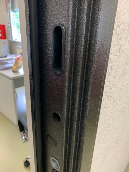 Входная дверь Страж 3К Люкс 2