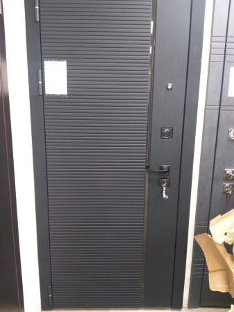 Входная дверь Страж Румо РЖ