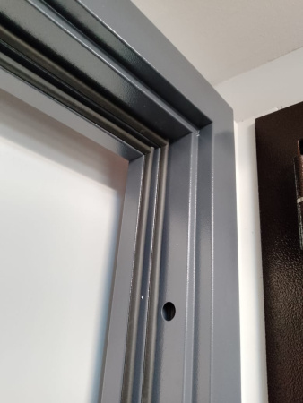 Входная дверь с терморазрывом Страж 3К Тепло RAL 7024